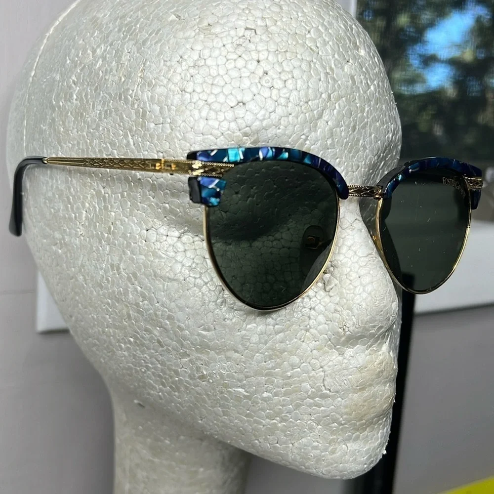 Foster Grant Blue Teal Gold tone Sunglasses Green Lenses